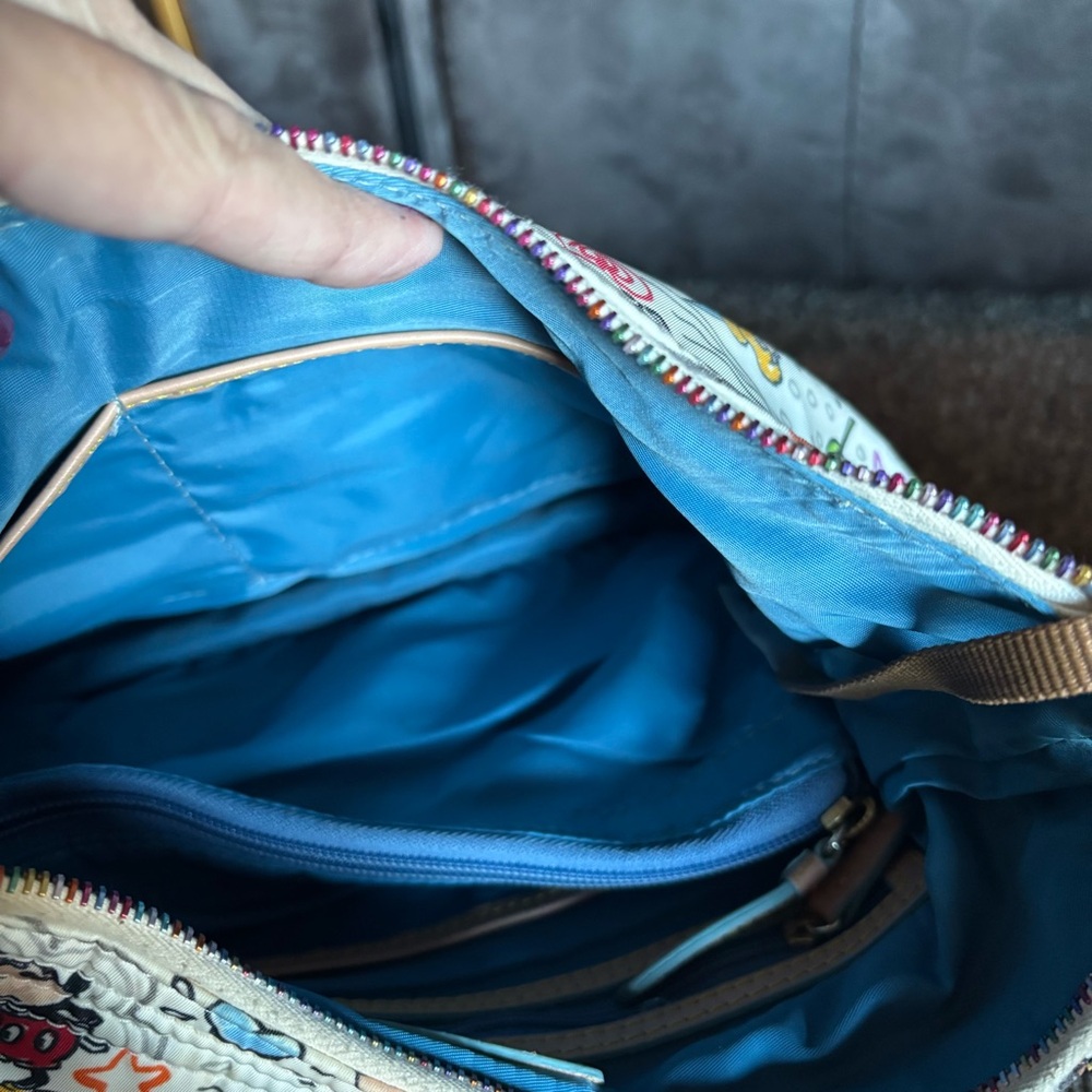 DISNEY Dooney & Bourke Sketch Handbag - Picture 6 of 10